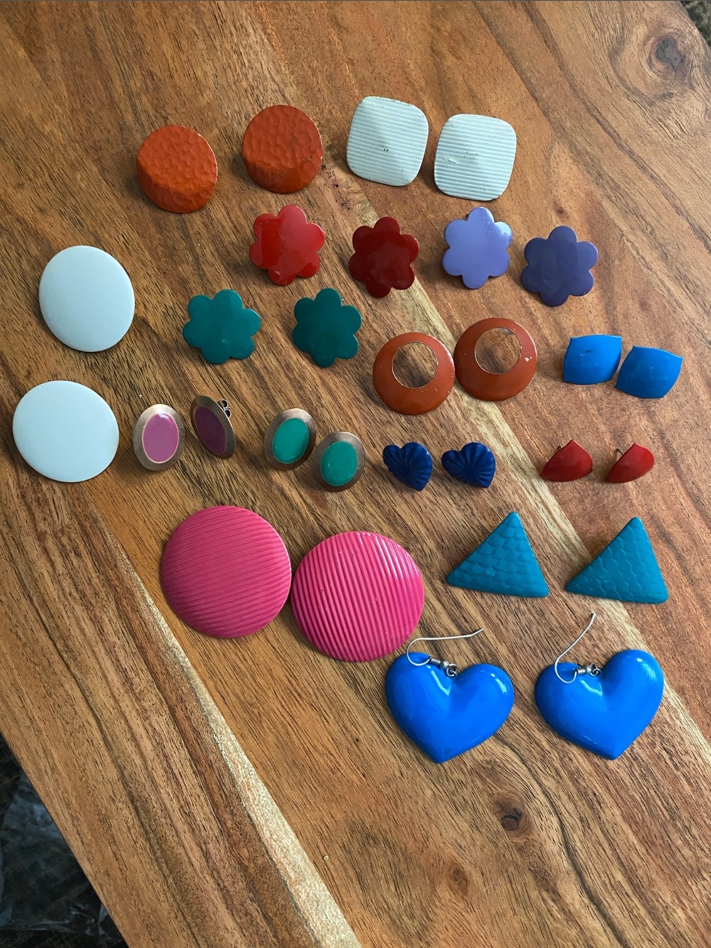 A lot of 15 pairs! Thin enamel earrings in various colors shapes and sizes